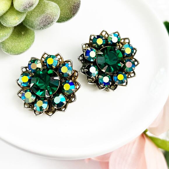 Vintage Aurora Borealis Green Flower Clip Earrings - Picture 1 of 5